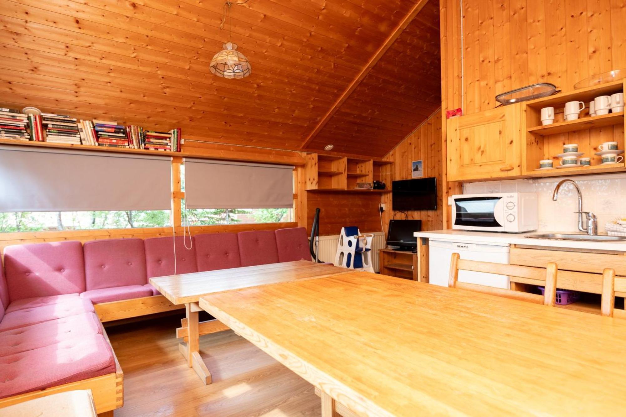 Gladheimar Cottages เบลินดือออส ภายนอก รูปภาพ