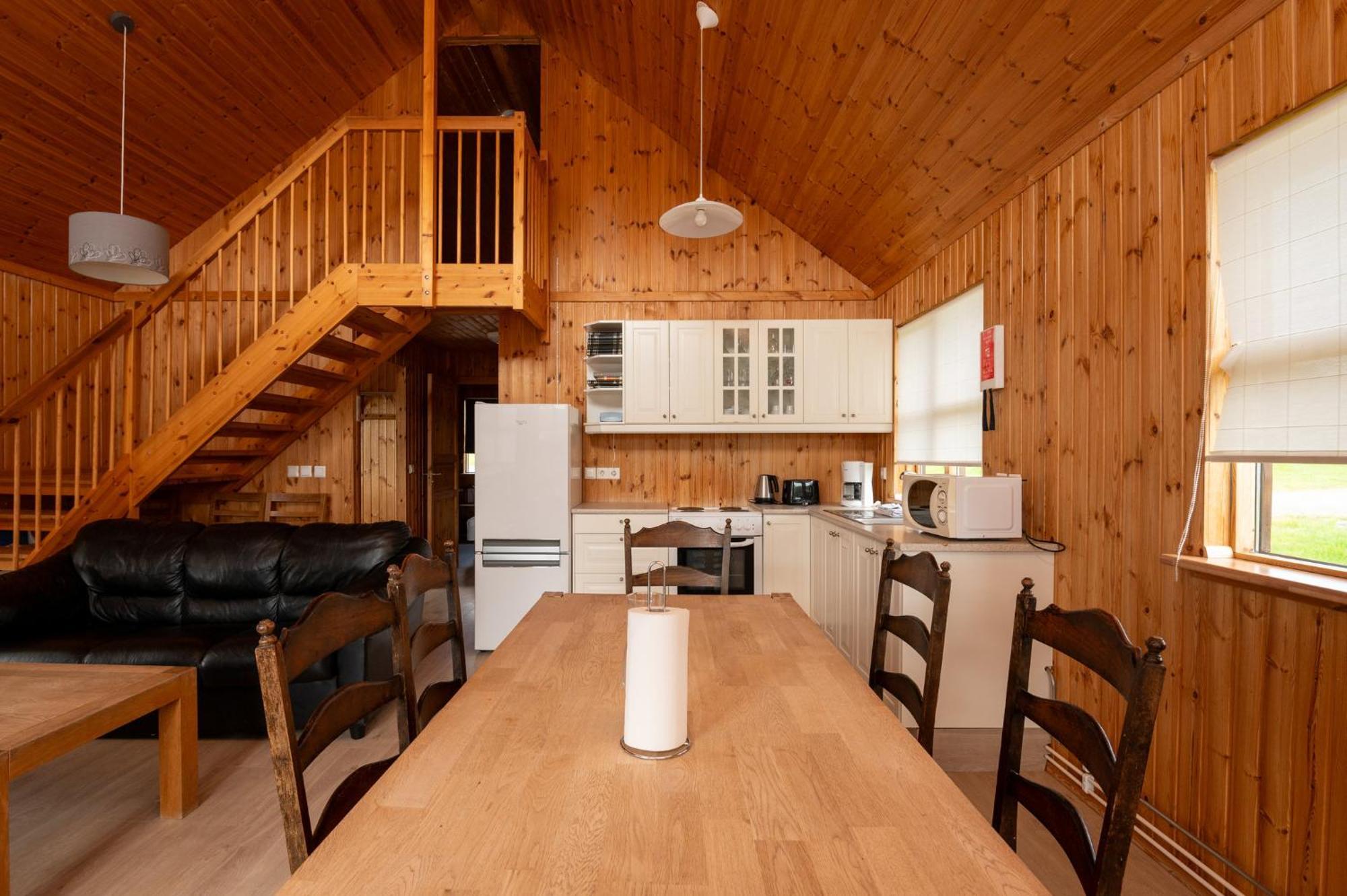 Gladheimar Cottages เบลินดือออส ภายนอก รูปภาพ