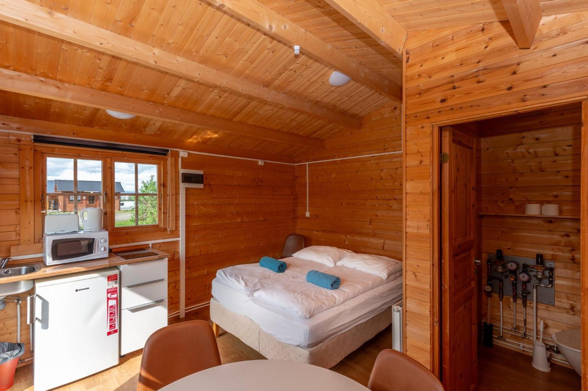 Gladheimar Cottages เบลินดือออส ภายนอก รูปภาพ