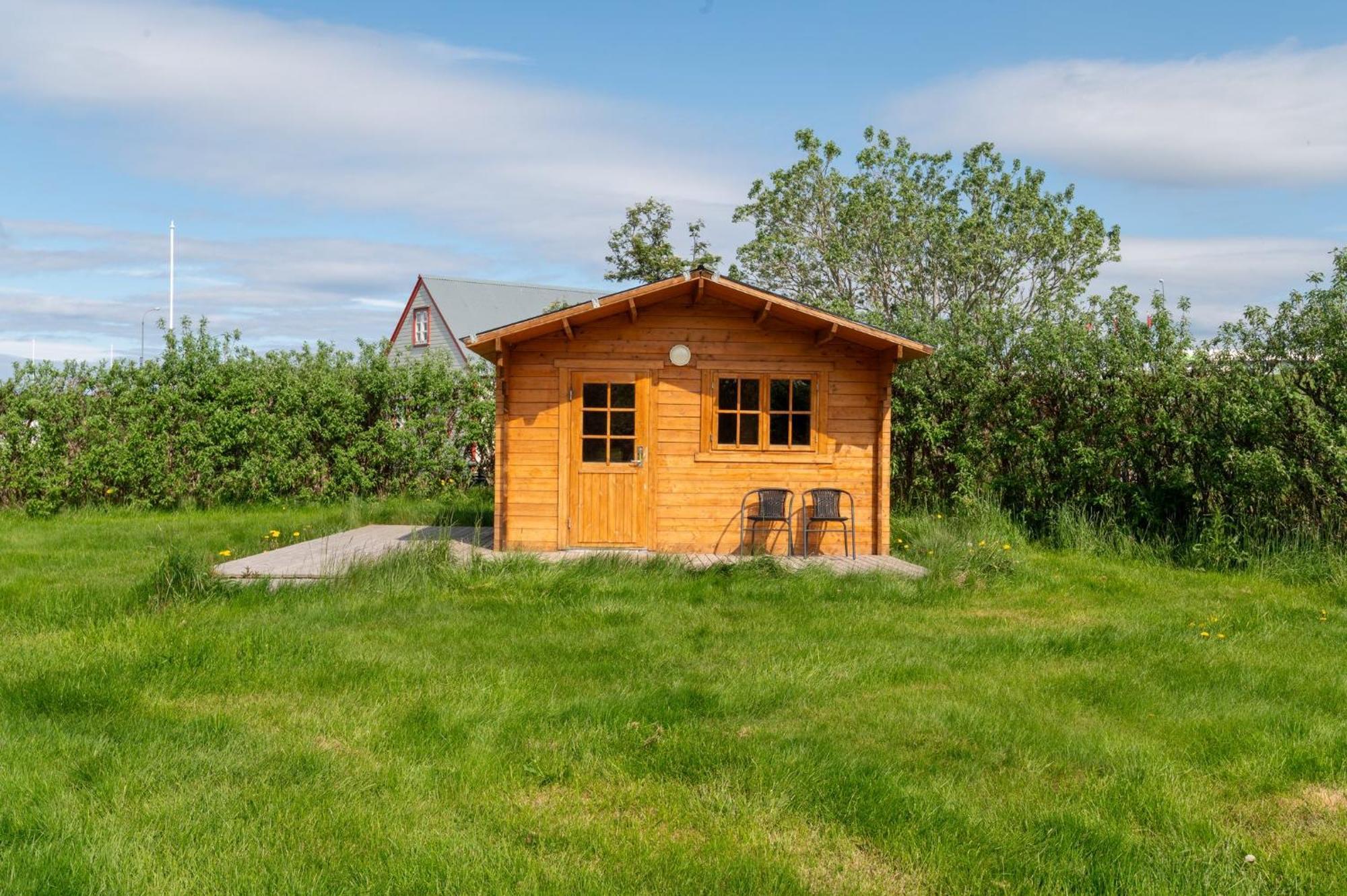 Gladheimar Cottages เบลินดือออส ภายนอก รูปภาพ