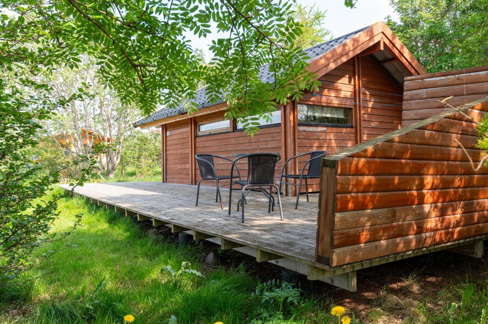 Gladheimar Cottages เบลินดือออส ภายนอก รูปภาพ